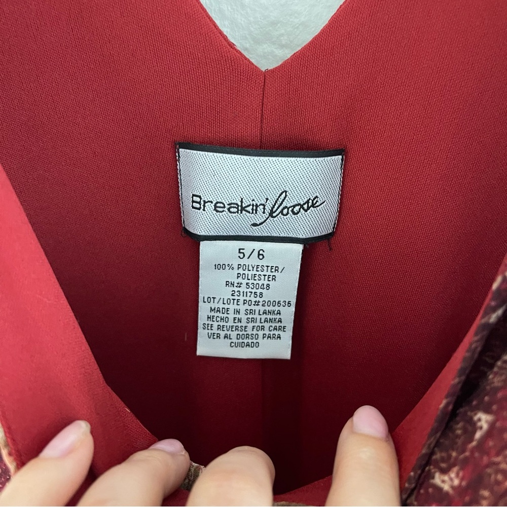 !SOLD! BREAKIN LOOSE Vintage Y2K 90s Red Paisley Floral V Neck Flowy Midi Dress - Picture 5 of 10